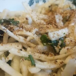 Céleri râpé au jus d’agrume